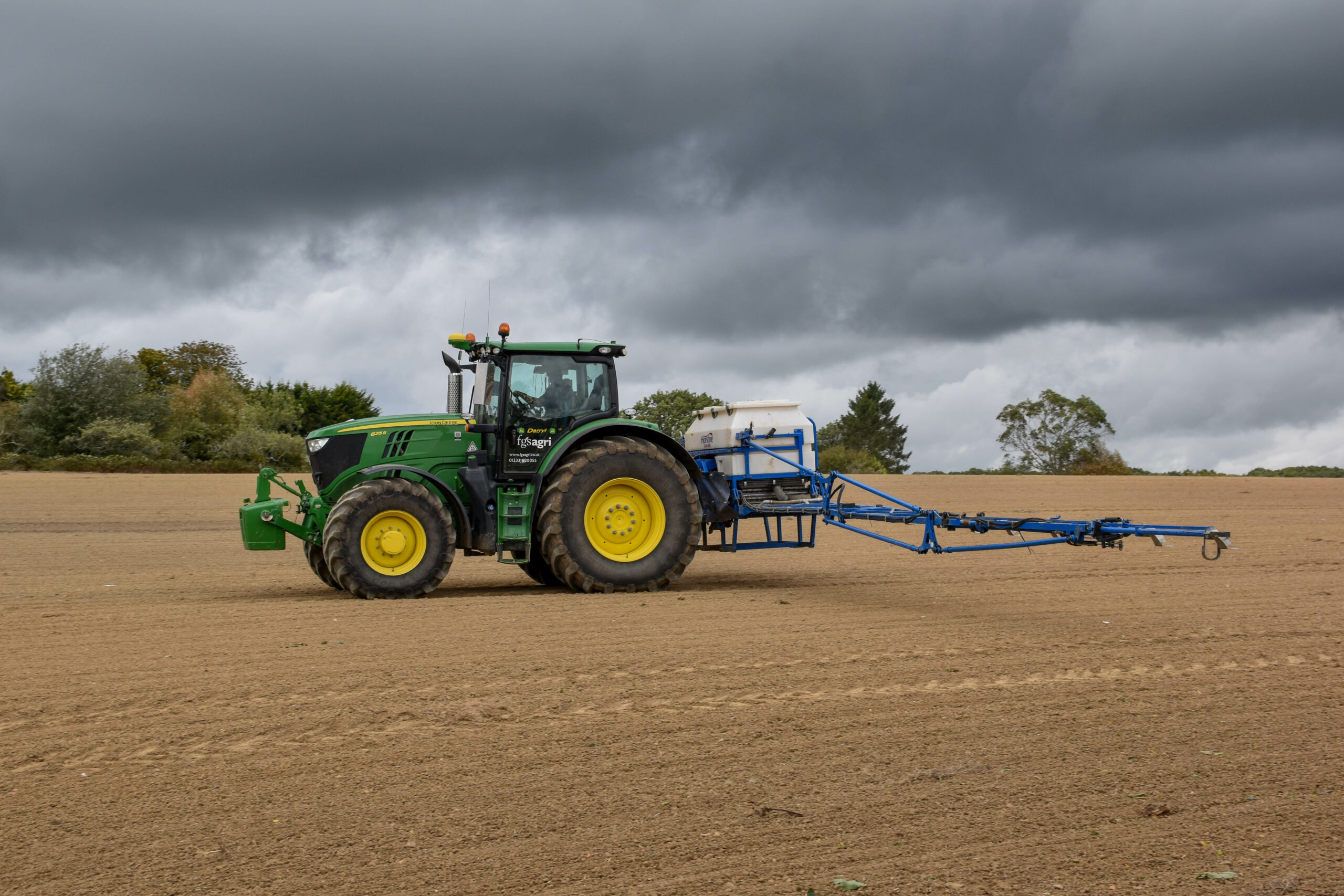 Avadex application with tractor mounted Horstine spreader